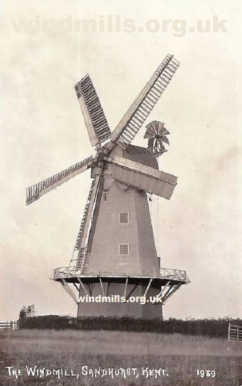 sandhurst windmill
